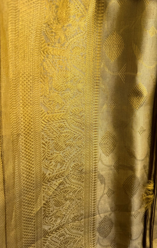 Handwoven Pure Kanjivaram Bridal Gold Silk Saree