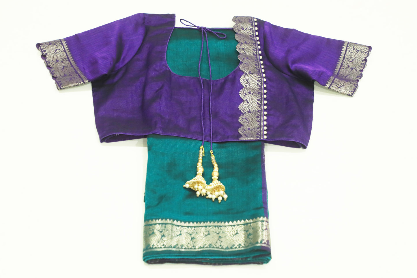 Handwoven Mangalagiri Silk Saree in Green