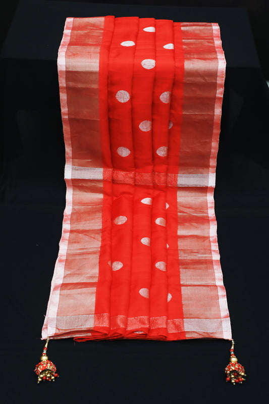 Handwoven Uppada Silk Saree in Red