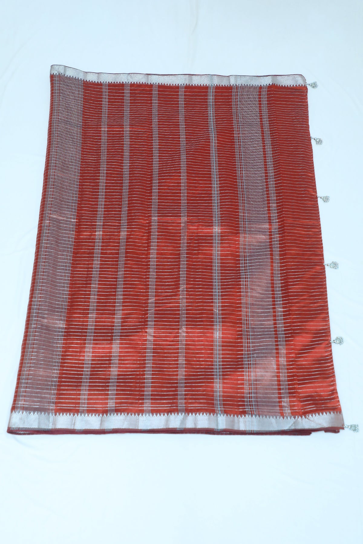 Handwoven Mangalagiri Silk Saree in Red