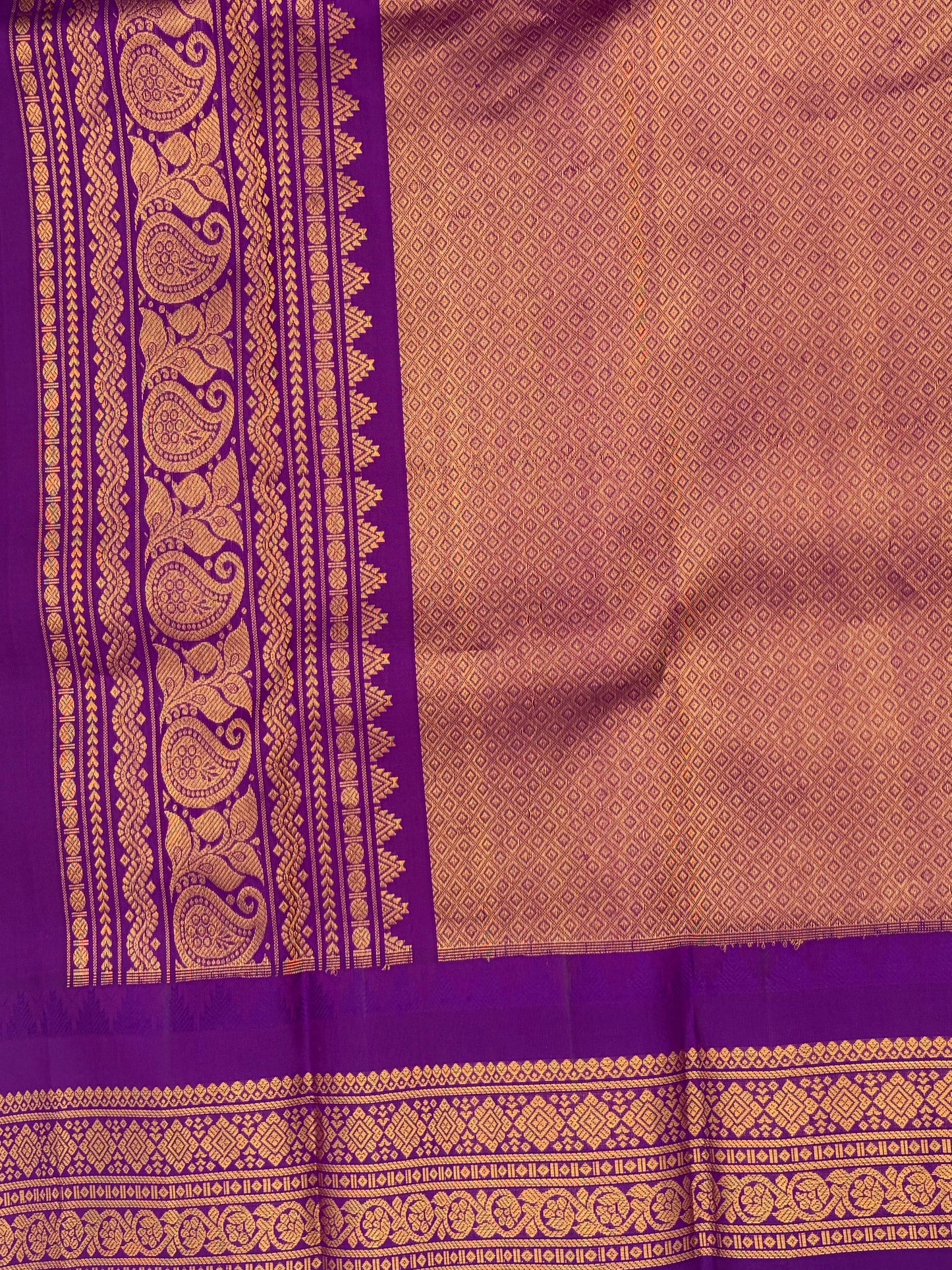 Handwoven Pure Gadwal Silk Saree in Lavender