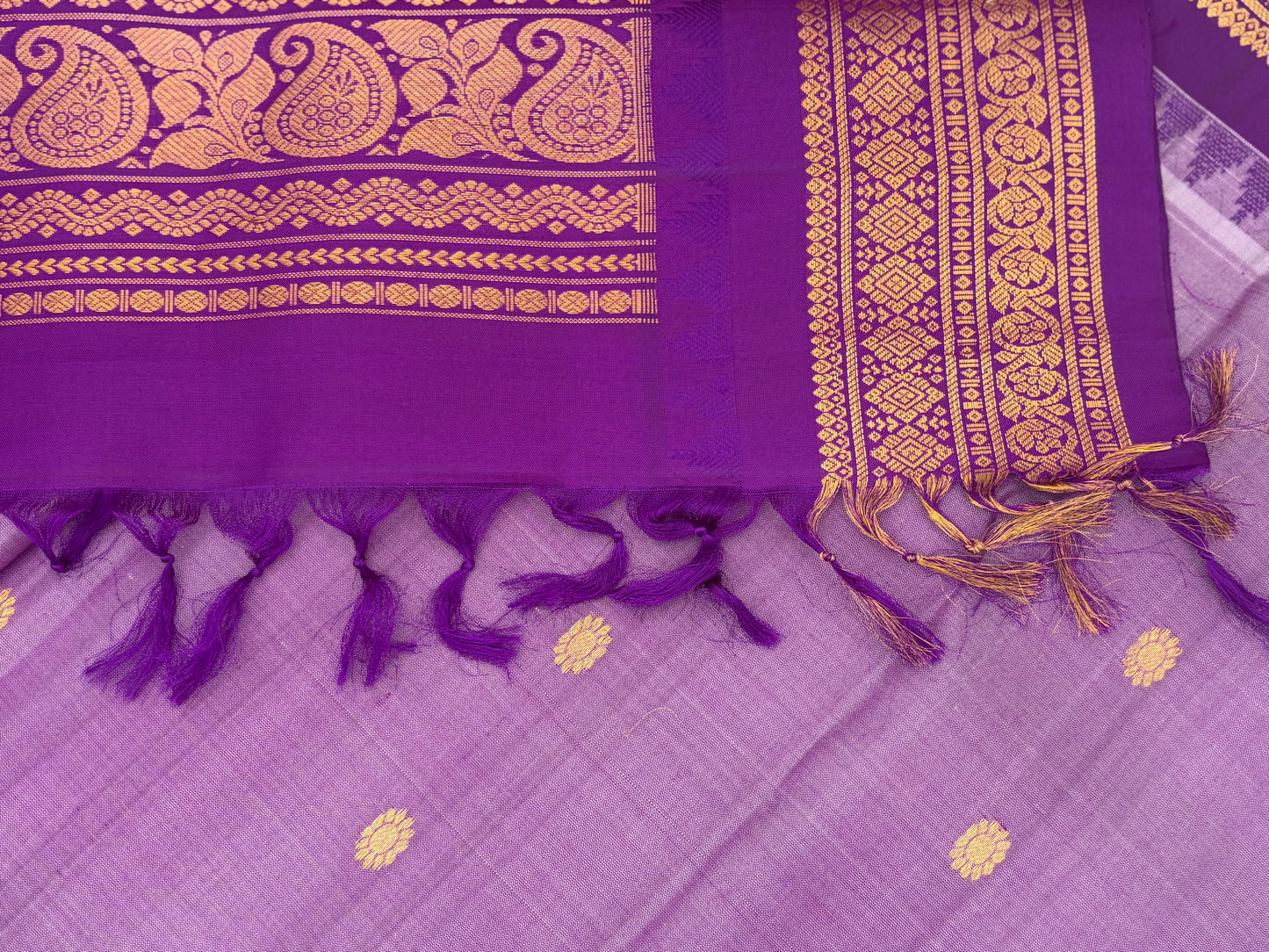 Handwoven Pure Gadwal Silk Saree in Lavender