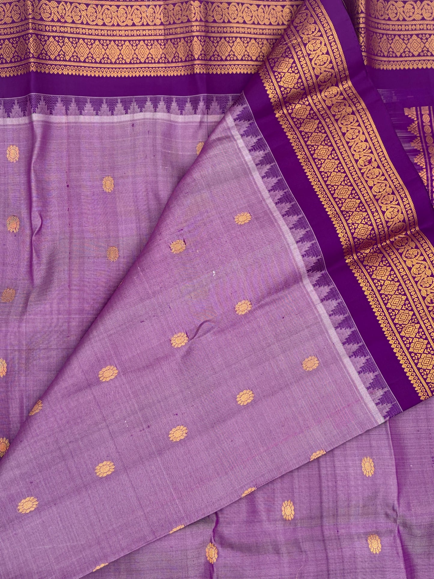 Handwoven Pure Gadwal Silk Saree in Lavender