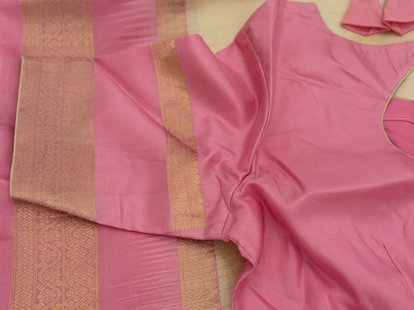 Handwoven Pure Kanjivaram Silk Saree in Ivory & Rose