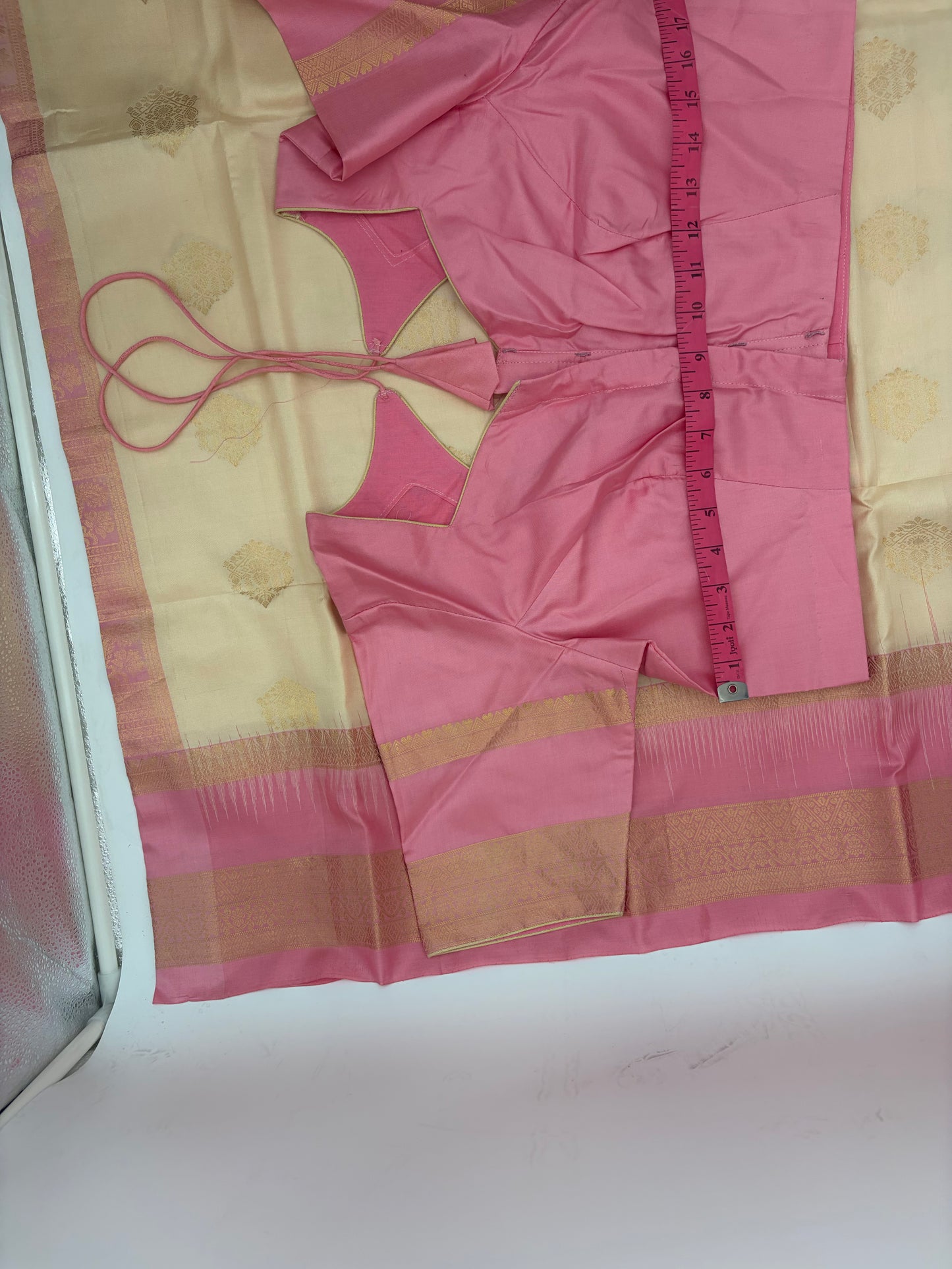 Handwoven Pure Kanjivaram Silk Saree in Ivory & Rose