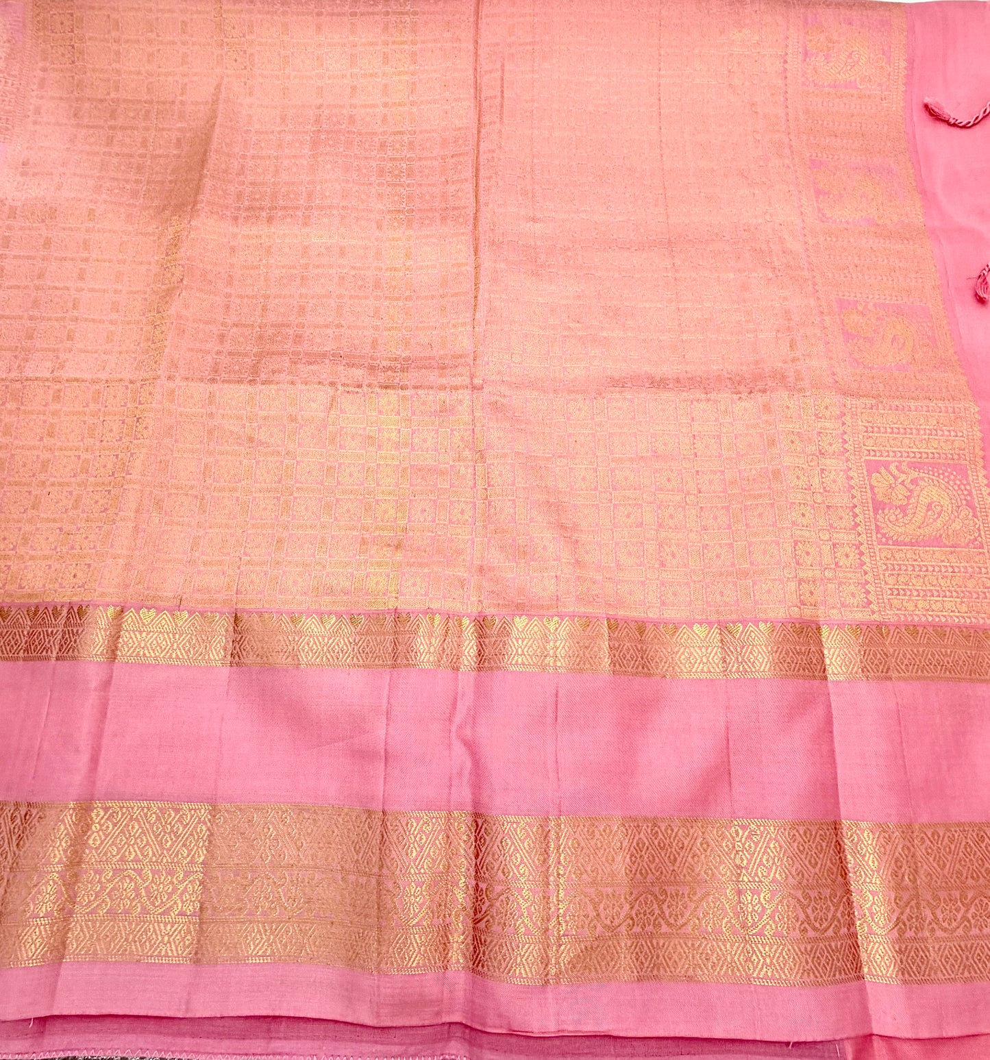 Handwoven Pure Kanjivaram Silk Saree in Ivory & Rose
