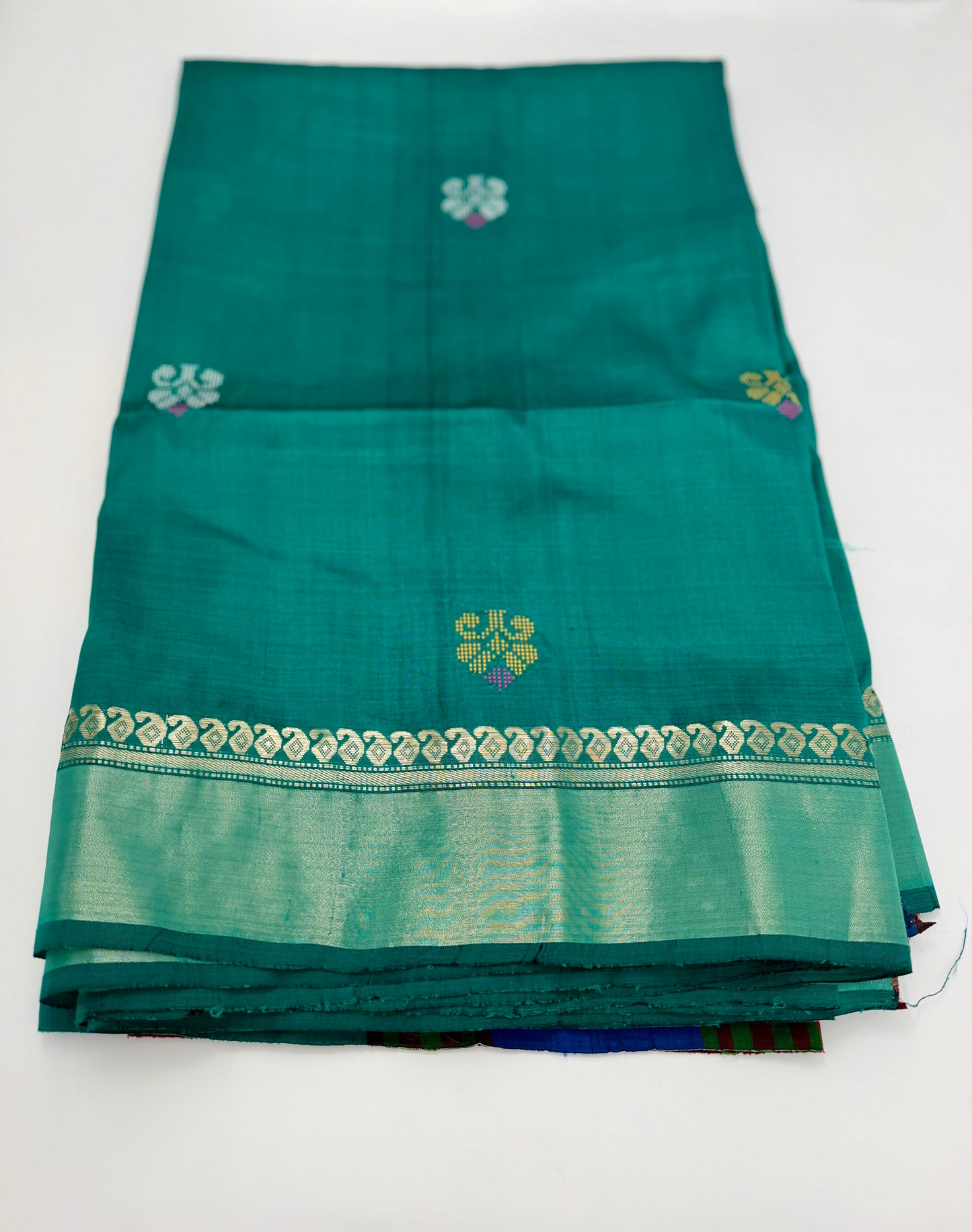 Handwoven Green Bishnupuri Silk Saree