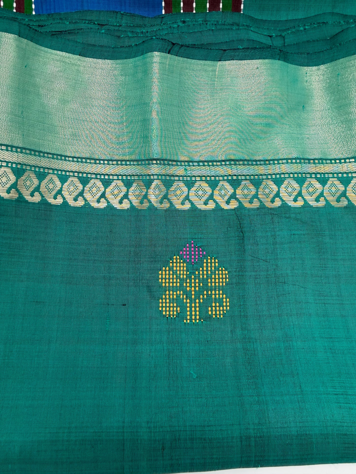 Handwoven Green Bishnupuri Silk Saree